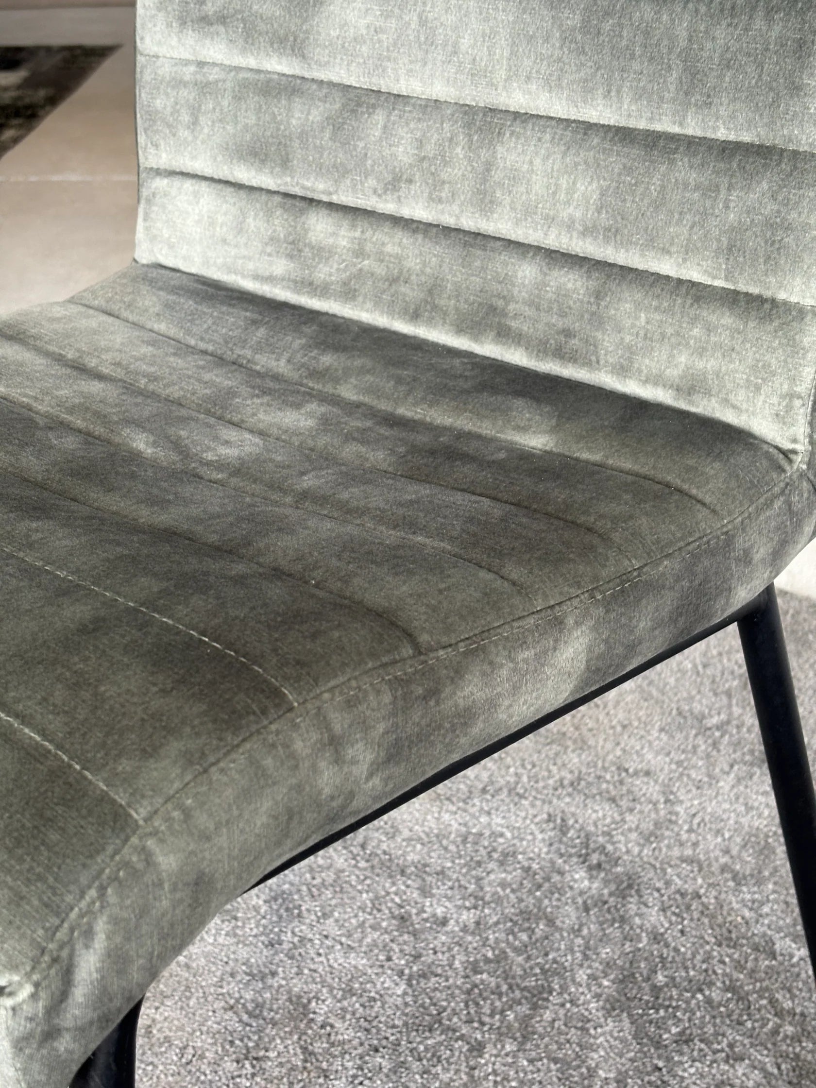 Scaun Sabina easy catifea - pe stoc