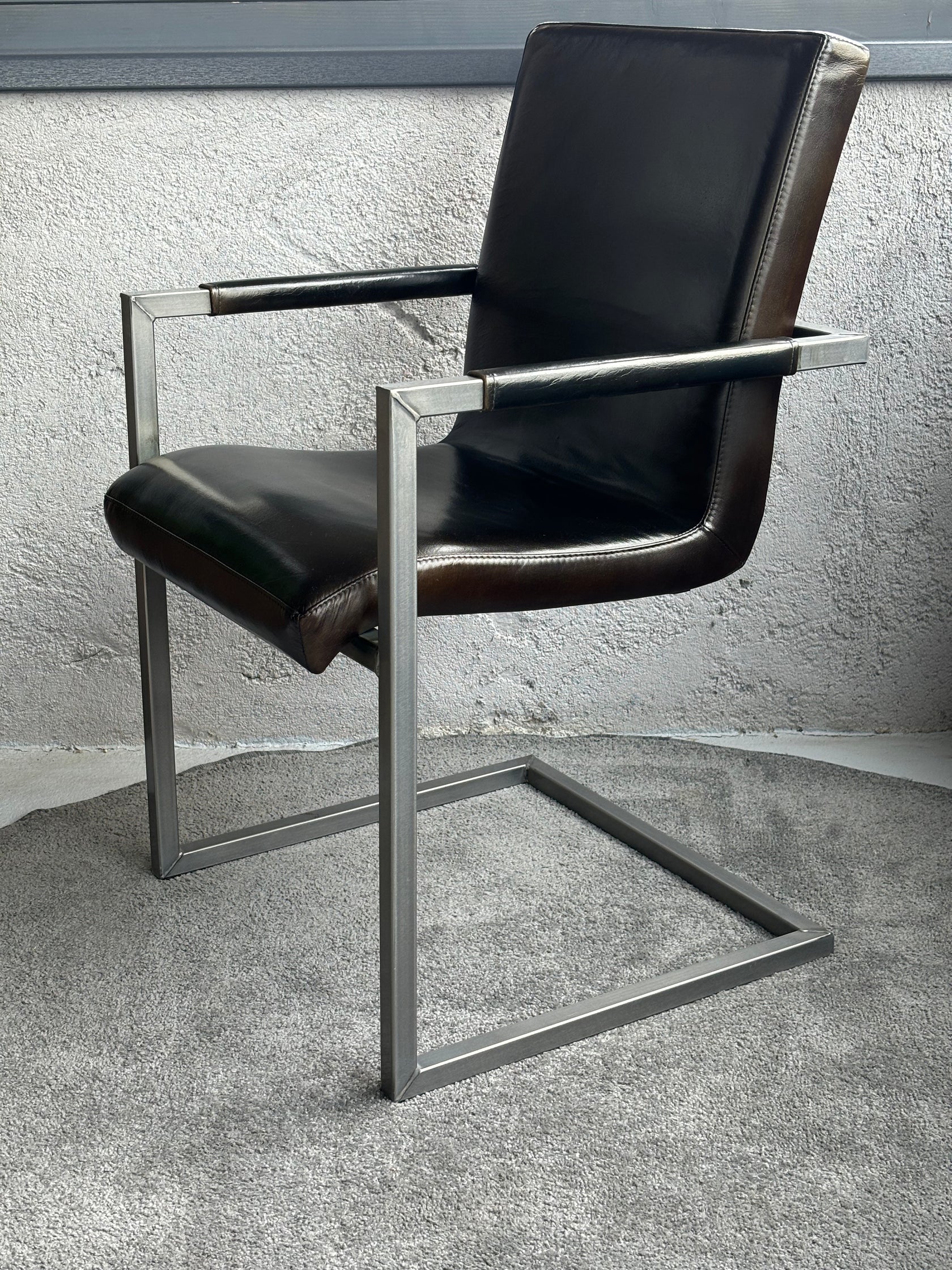 Scaun Sabina A - din stoc de vanzare